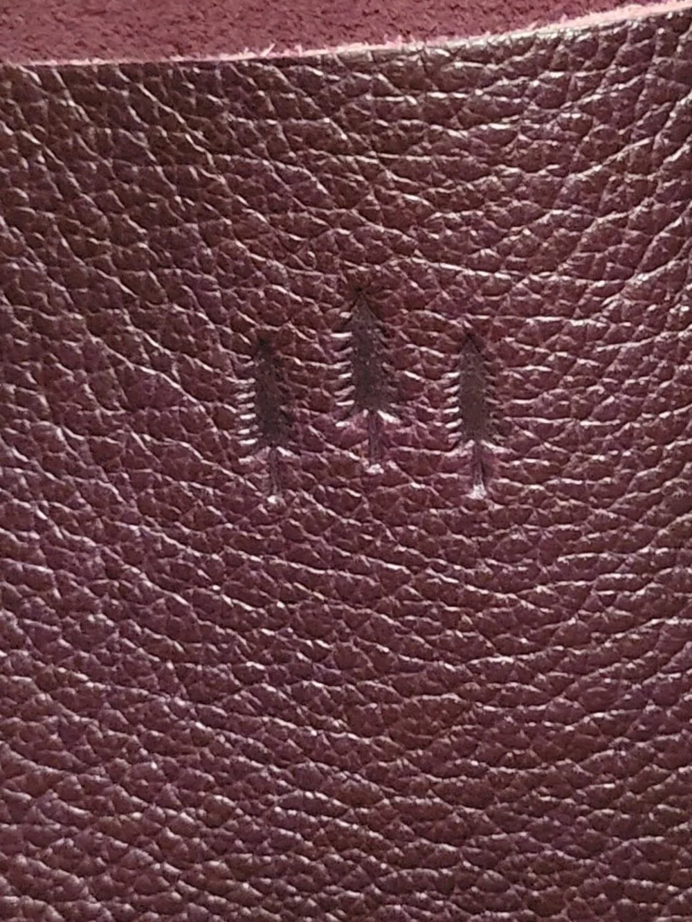 Portland Leather Plum Pebbled Shoulder Bag with Adjustable Strap - Picture 3 of 6